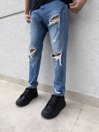 zapatilla de hombre negra urbana